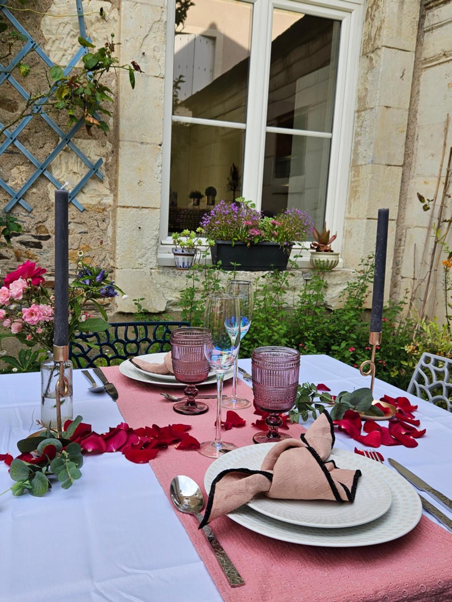 Confidences Escale à Brissac Brissac-Quince Exterior foto